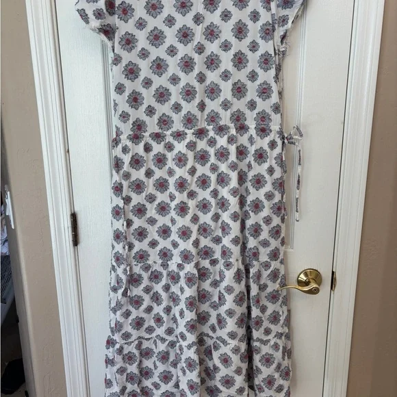 LOFT Floral White and Blue Daisy Maxi Dress Women’s Size 6 Cottagecore - Picture 10 of 12